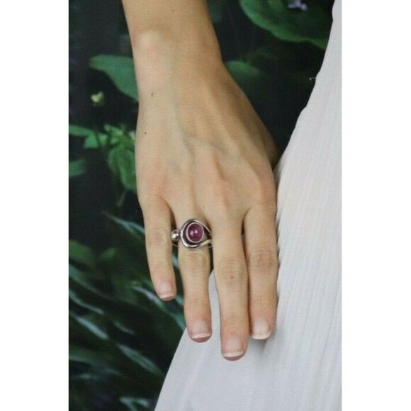 Sterling Silver Amethyst Ring Size 8 - Picture 2 of 7